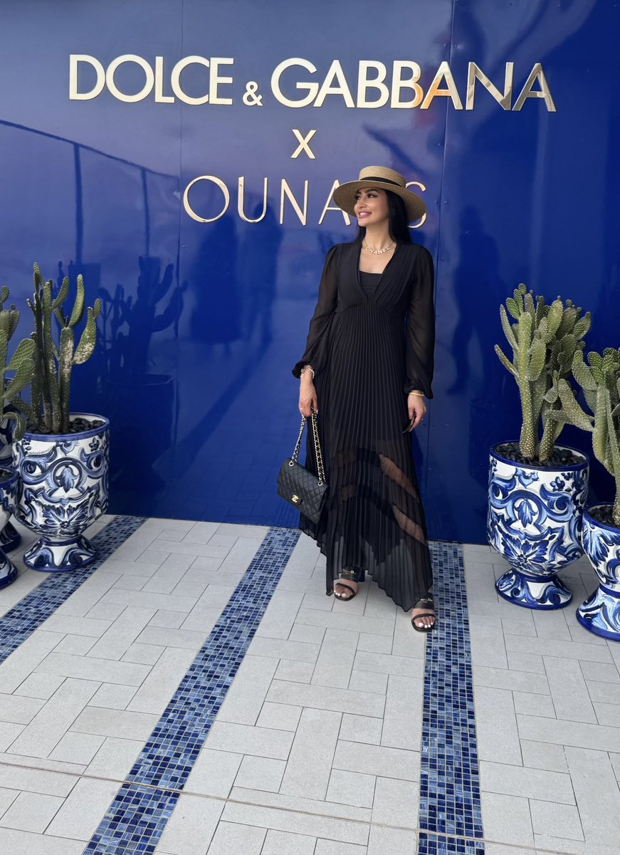 binary_metrix_'s tweet image. 2 months in DUBAI 🇦🇪  have been a whirlwind 🤩🔥..

I took time out to set some new roots which meant a bit of a break from social media but business was going strong behind the scenes 😎!

Now I am BACK to share with you the projects I am undertaking out here 😍…one of which