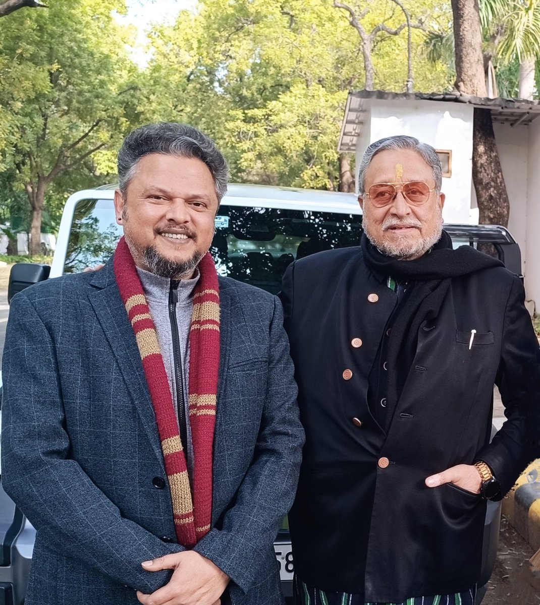 Insightful meets with Hon MoS, Coal &amp; Mines GoI, Shri <a href="/satishdubeyy/">Satish Chandra Dubey</a> ji, RS MP Shri <a href="/ArunSinghbjp/">Arun Singh</a> ji (National Gen Sec &amp; HQ in-charge <a href="/BJP4India/">BJP</a>) and Ex-MLC Raja Rakesh Pratap Singh ji of Shivgarh, recently
Meeting stakeholders from varied portfolios adds perspective to what we do