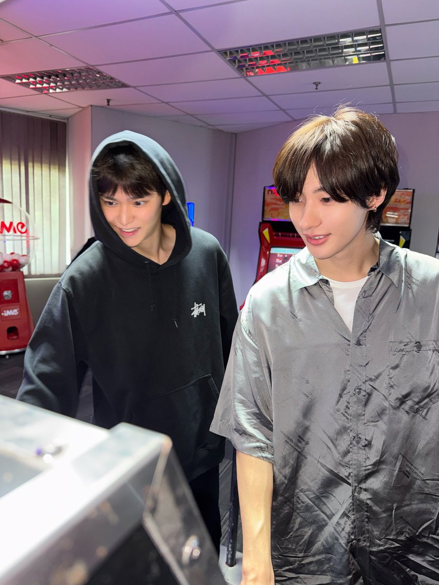 itmeephoebe's tweet image. นักบอลไม่ทันอีกแร้ว