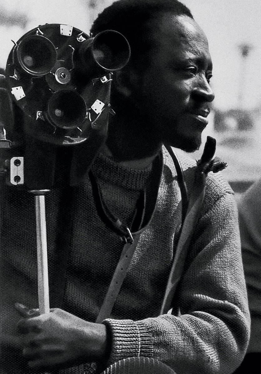 Drive de la filmographie complète de Ousmane Sembène

transfer.it/t/NFuKatpDnbQB

62.55 GB  

transfer.it/t/NFuKatpDnbQB

9 long-métrages et 3  court-métrages  

sous-titres/subs : fr, esp, en, port-br

Vive le Sénégal