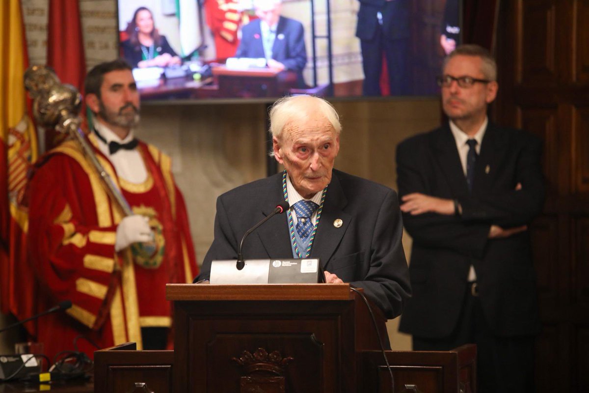 Paco de la Torre tweet media