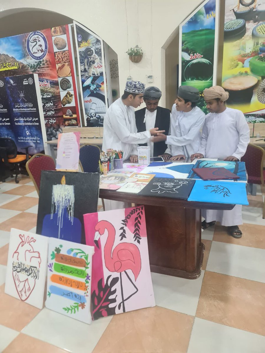 abualas9's tweet photo. مشاركة الشركة الطلابية بالمدرسة شركة لمسة فن في معرض تقييم الشركات الطلابية للتنافس على مستوى المحافظة.
#تعليمية_شمال_الشرقية 
#تعليم_مستدام https://t.co/dGTp7Kt9T2