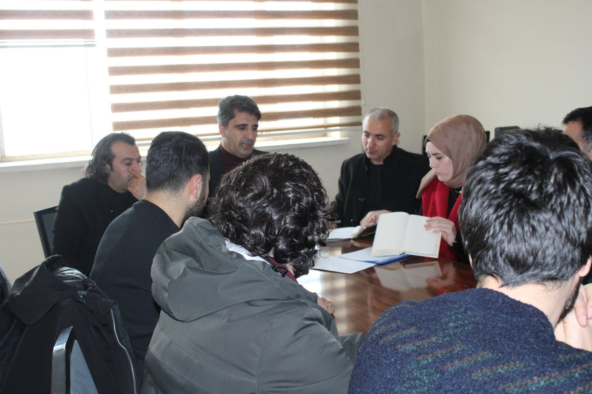 İlçe Milli Eğitim Müdürümüz Sayın Mehmet ÖZMÜŞ başkanlığında okul müdürleri ile ‘’İlçe Eğitim Kurumu Müdürleri Toplantısı” yapıldı.<a href="/ErkanMinuz/">Erkan Minuz</a> <a href="/hasan_kokrek/">Hasan Kökrek</a>