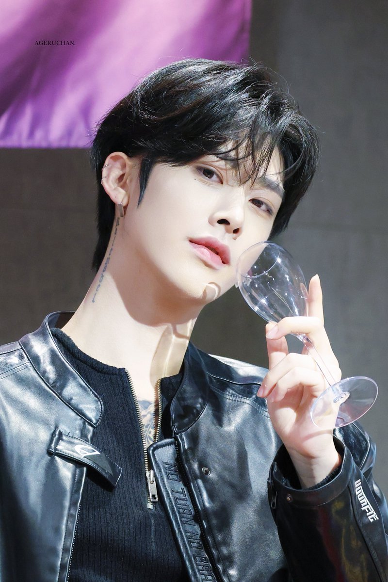 𝑨𝑮𝑬𝑹𝑼𝑪𝑯𝑨𝑵. tweet media