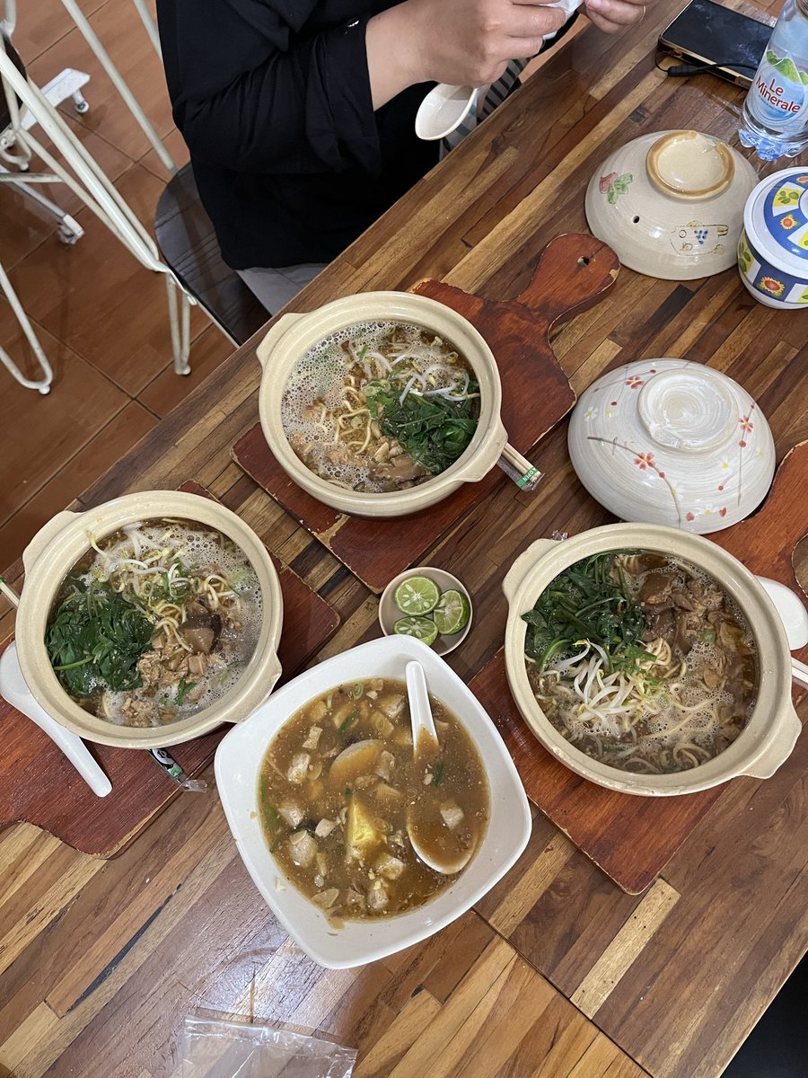 distong. tweet media