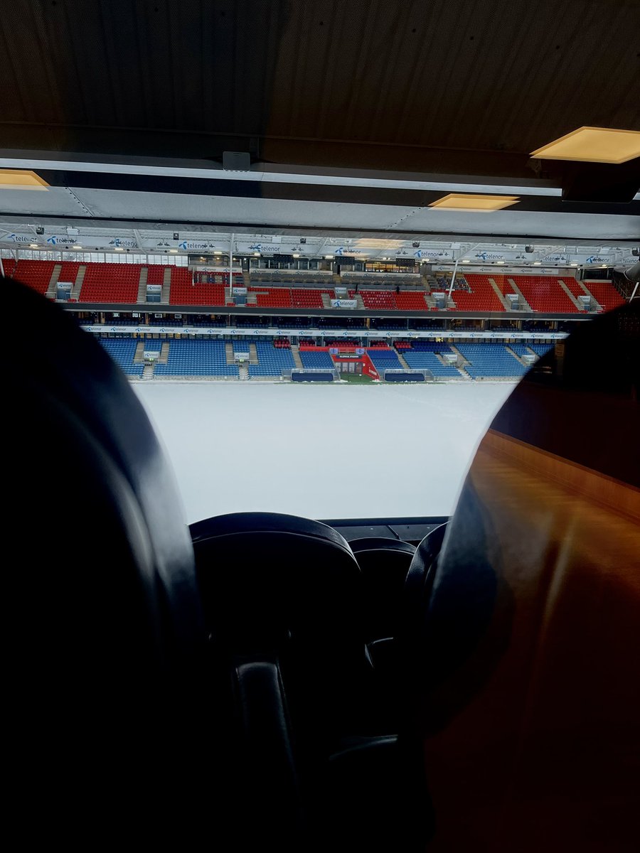 Mark Roberts tweet media