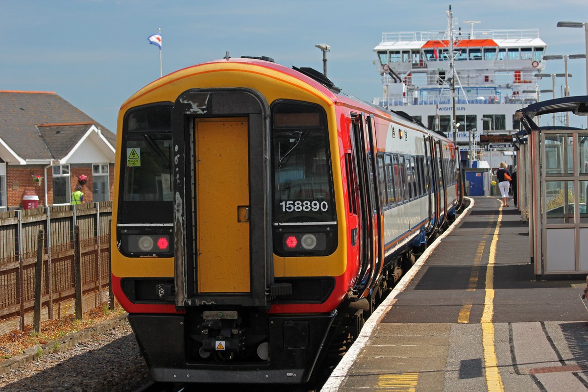 Wightlink Ferries tweet media