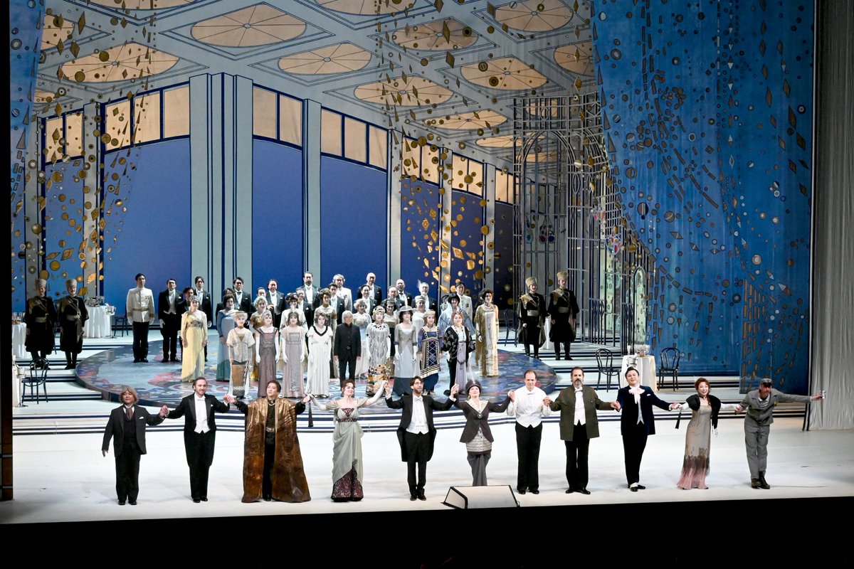 『こうもり』千秋楽公演が幕を降ろしました。本日も温かい拍手を、どうもありがとうございました！2026年幕開けの新国立劇場のオペラ、お楽しみいただけたでしょうか。