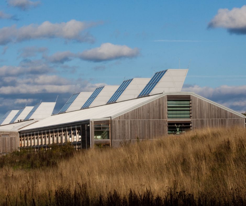 Homes with high energy efficiency ratings and eco-friendly design aspects are holding their value, suggesting a green path toward a more stable future for homeowners and investors.

🌱Learn the local and global benefits of Eco Builds awh.co.uk/2023/09/01/the…