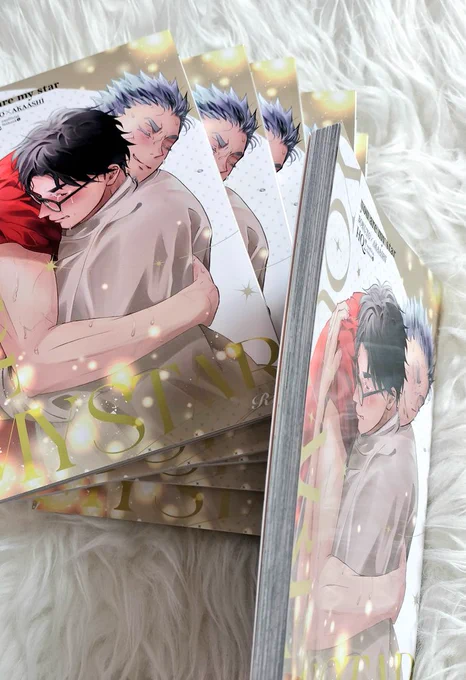 初兎赤本…っ印刷綺麗で嬉しい当社比厚めの新刊です楽しんでもらえますように〜!!!