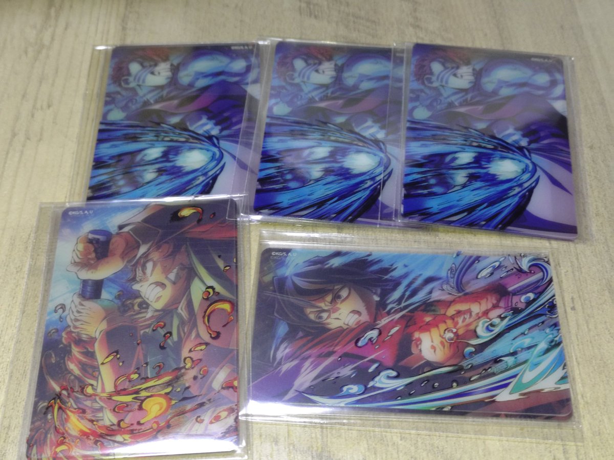 キービジュアルのクリアカード🥰 猗窩座がめちゃくちゃある😂 義勇さん