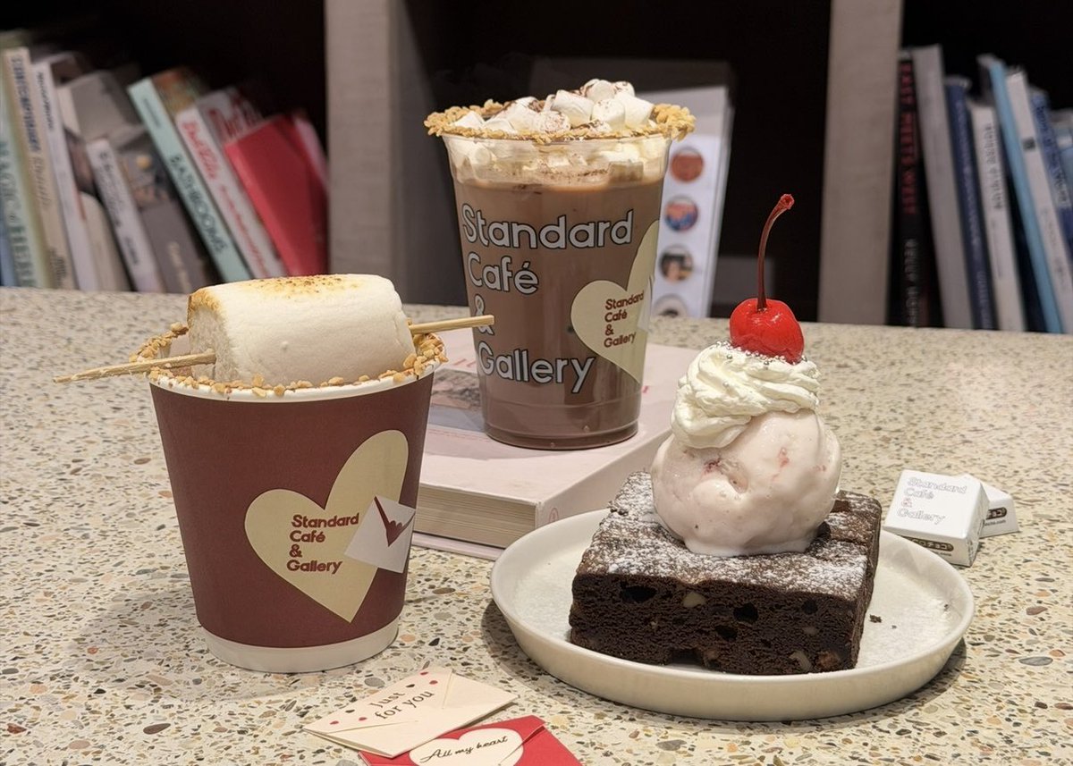 📍Standard Cafe &amp; Gallery 靱公園店（大阪/肥後橋）

夜カフェ🌙空いててよかった💭
昼間は混んでいる人気カフェのバレンタインメニューがおいしすぎた💘🎀