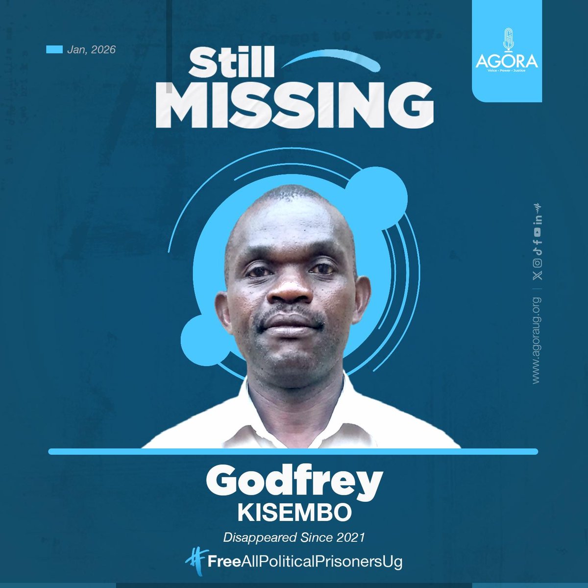 JohnsonCommand's tweet image. Something peaced me off, someone (Nrm) support dm me and in the conversation he was trying to convince me that Ug is peaceful and I asked him about the families of missing people 
#Annoying: He said NUP supporters abduct themselves 💔😠😠
#FreeUgandaNow