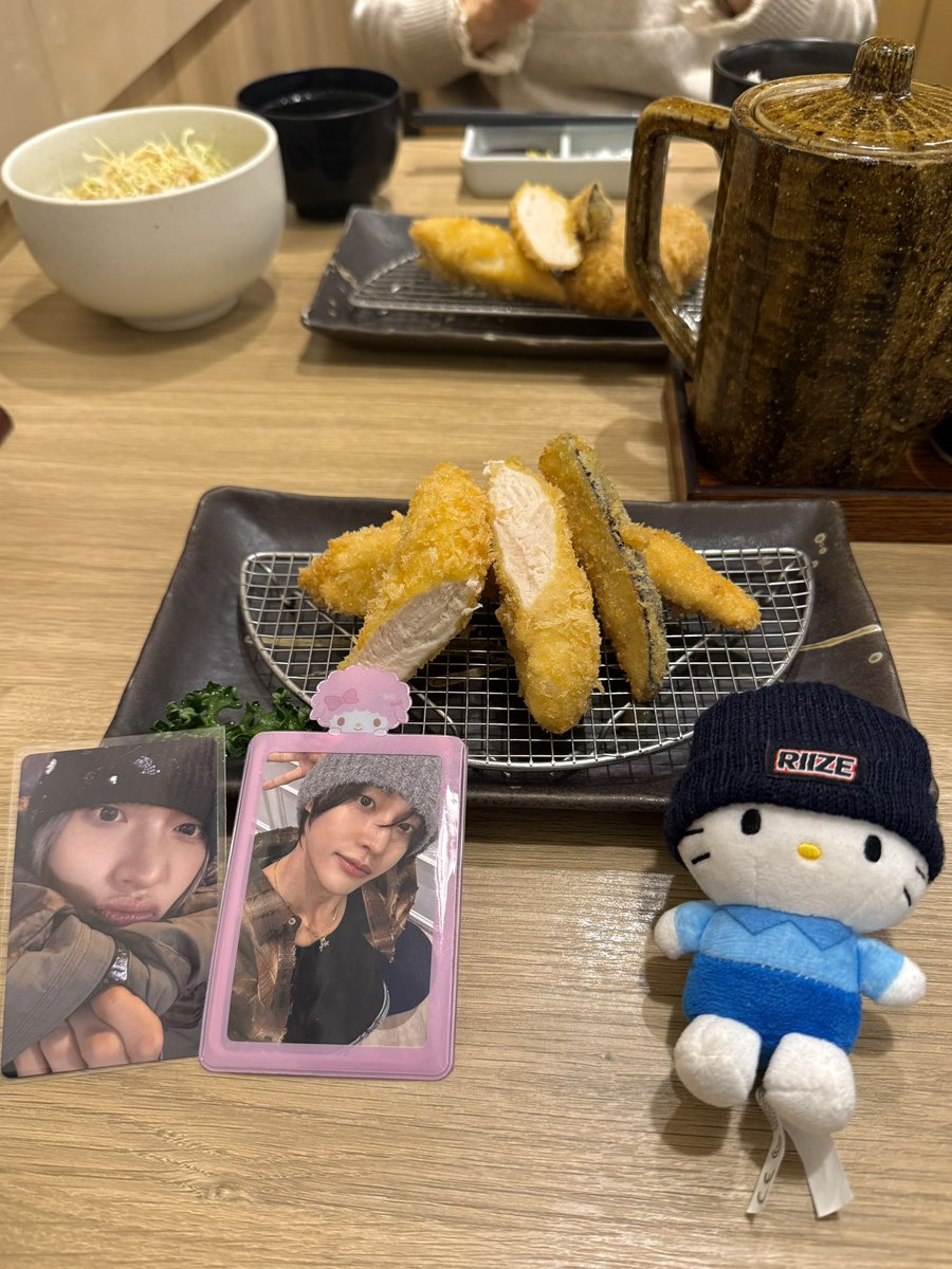 ERI_Rui0707's tweet photo. イマカツ赤坂店で、ウォンビンおすすめのささみかつ膳食べてきた😋
ふわっふわ！

#RIIZE
#WONBIN
#ダニエル
#イマカツ赤坂店 https://t.co/0tbBAUKaHq