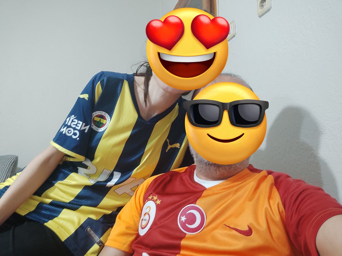 aslikerem_3535's tweet photo. Maç var maç 🔥🔥🔥 https://t.co/EJhfi4UKZw