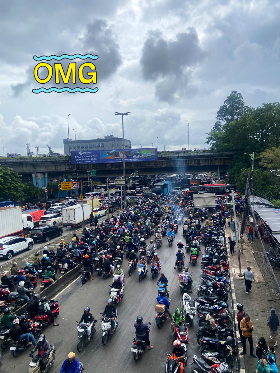 koyaaaugust's tweet photo. @txtdrjkt suasana tadi pagi cuyy! https://t.co/mZFMhqgzA2