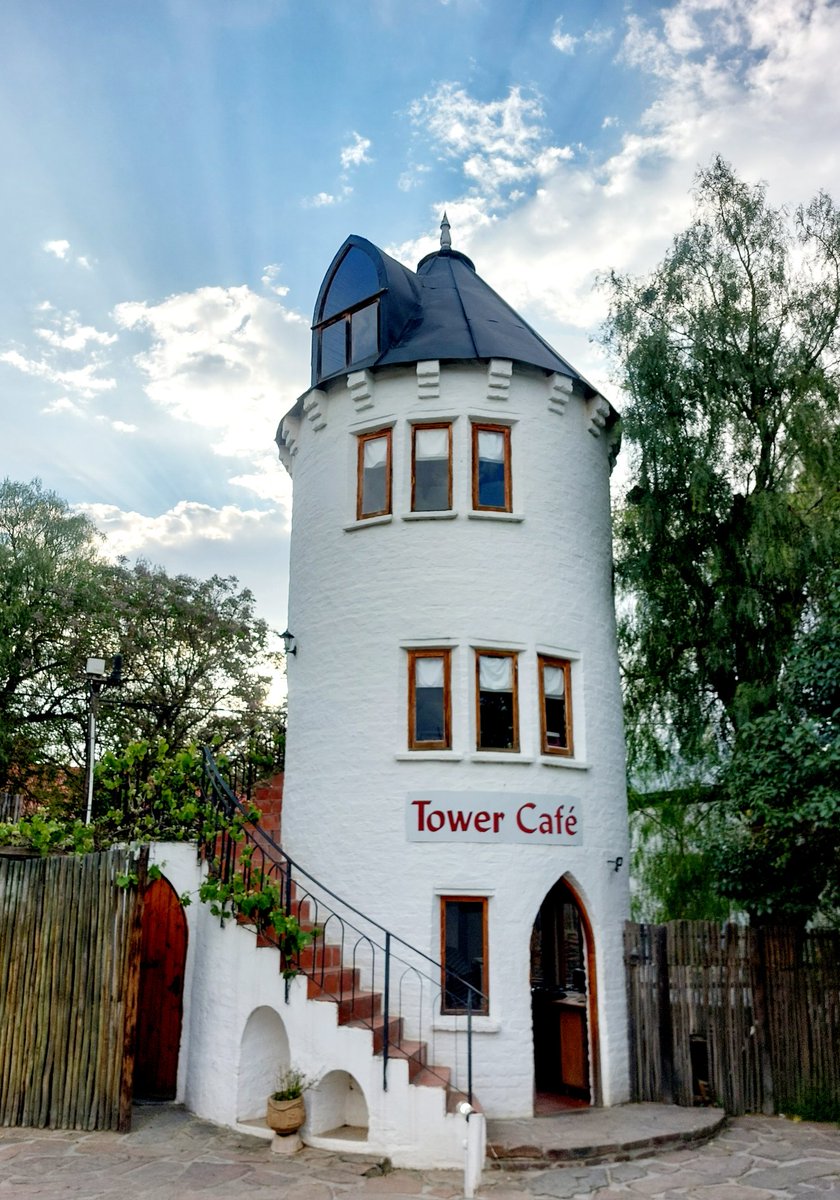 bushmanmuseum's tweet image. Soft light breaking through the clouds, turning our tower into a true storybook escape. ✨

Book your stay now — book.nightsbridge.com/12500

❤️ Like, share, and follow us for more moments of magic.

#FairyTaleStay #TowerAccommodation #CloudLight #StorybookEscape
