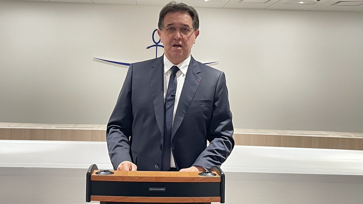 💬 Le rôle du médecin est irremplaçable, non négociable &amp; non morcelable !
À l’occasion des #vœux2026, <a href="/SOUSTRIC/">Stéphane OUSTRIC</a> a rappelé ce principe fondamental.
📍Un message fort pour défendre l’indépendance médicale, l’unité de la profession &amp; la qualité des soins.
➡️ conseil-national.medecin.fr/publications/c…