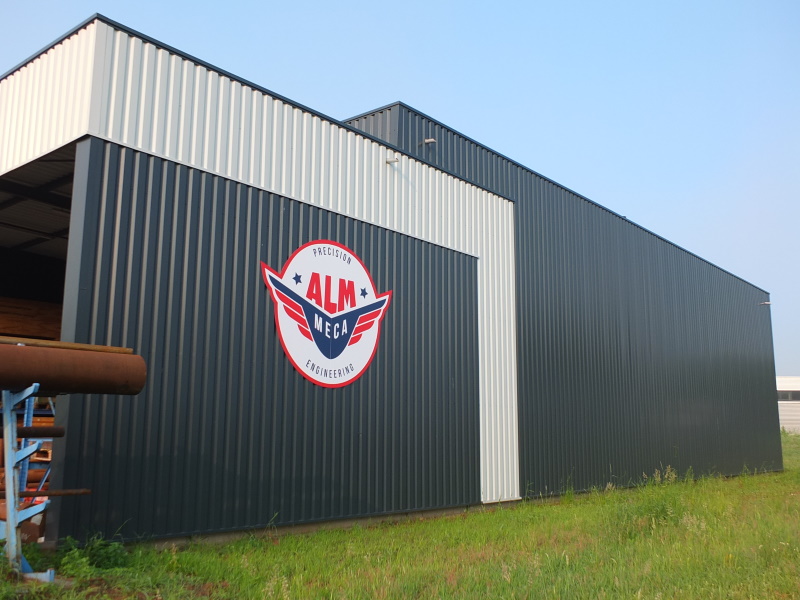 Alex Xplore tweet media