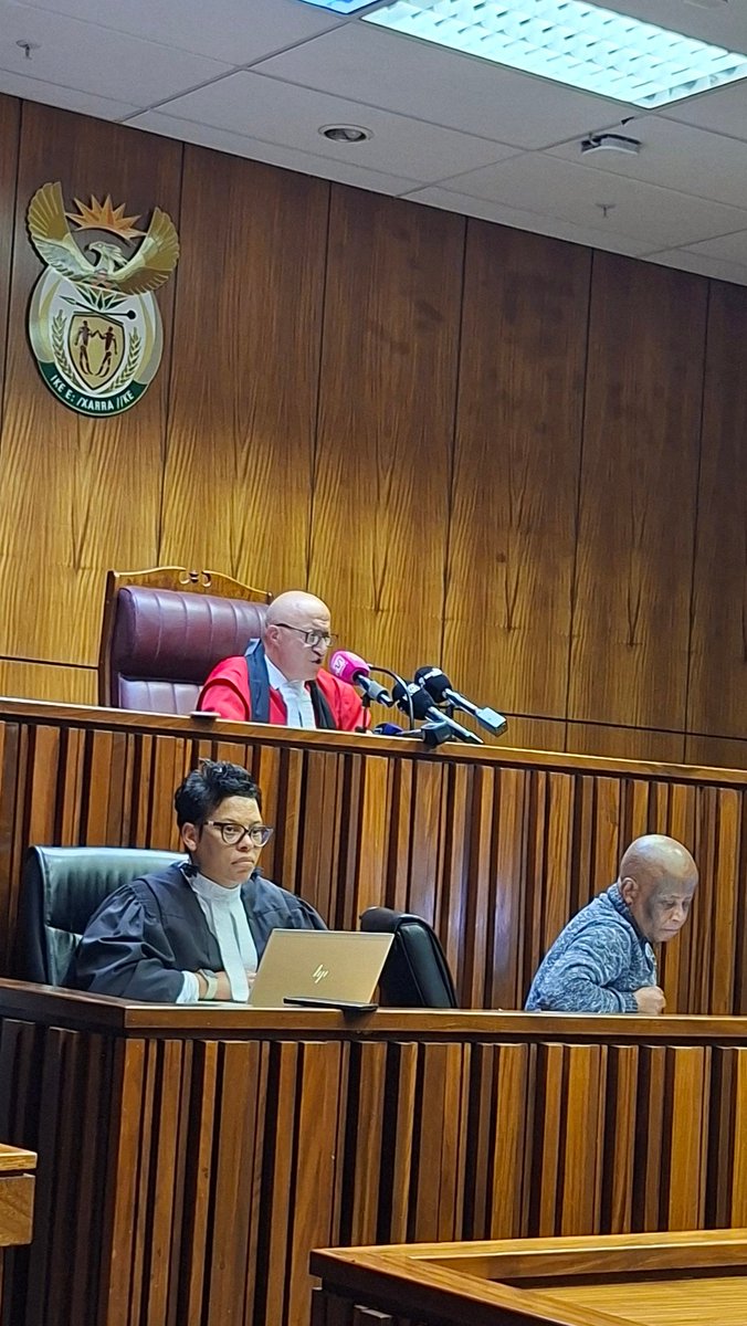 Sli_Masikane's tweet image. #VusimuziMatlala Acting judge William Karam agrees that Matlala's incarceration in KZN is unreasonable....Karam suggests the defense launches an urgent application....

#eNCA