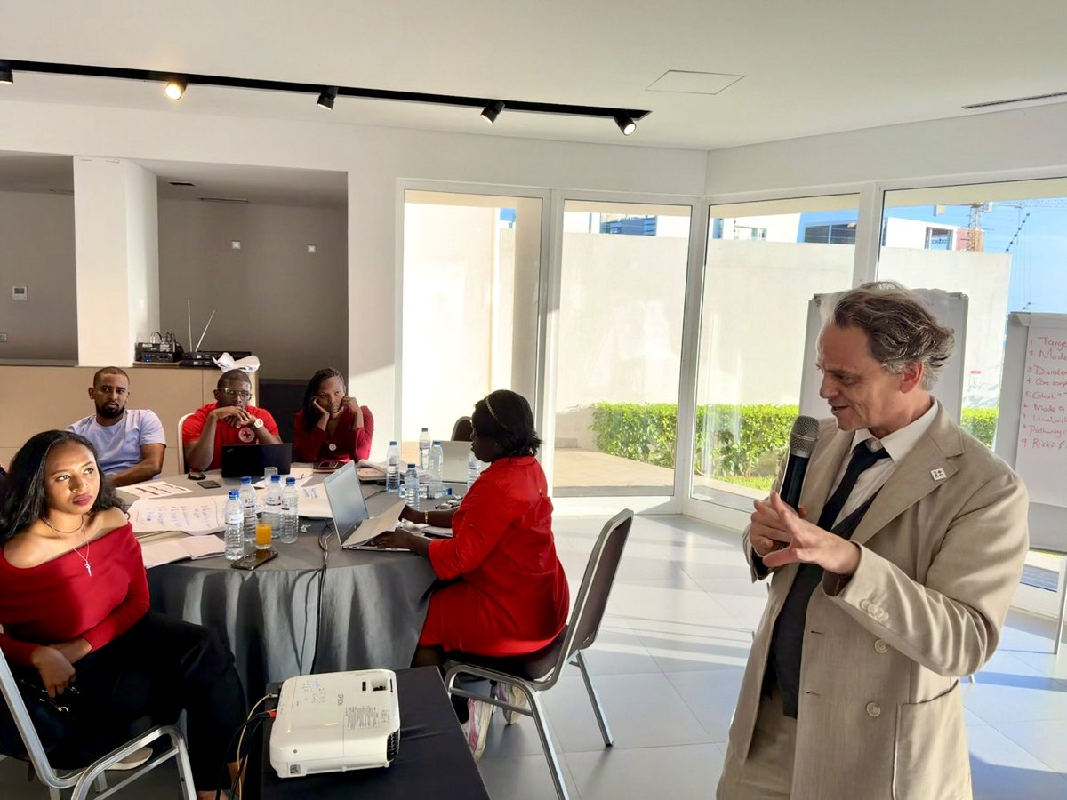 Three days of collaboration and forward-looking dialogue at the Youth Africa Leadership Academy (YALA) Co-Creation Workshop in Mozambique 🇲🇿.

Bringing together young leaders, National Societies and partners to shape the future of youth leadership across Africa.

Supported