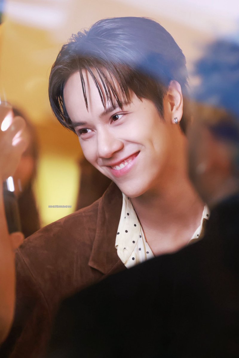 meltmaew tweet media