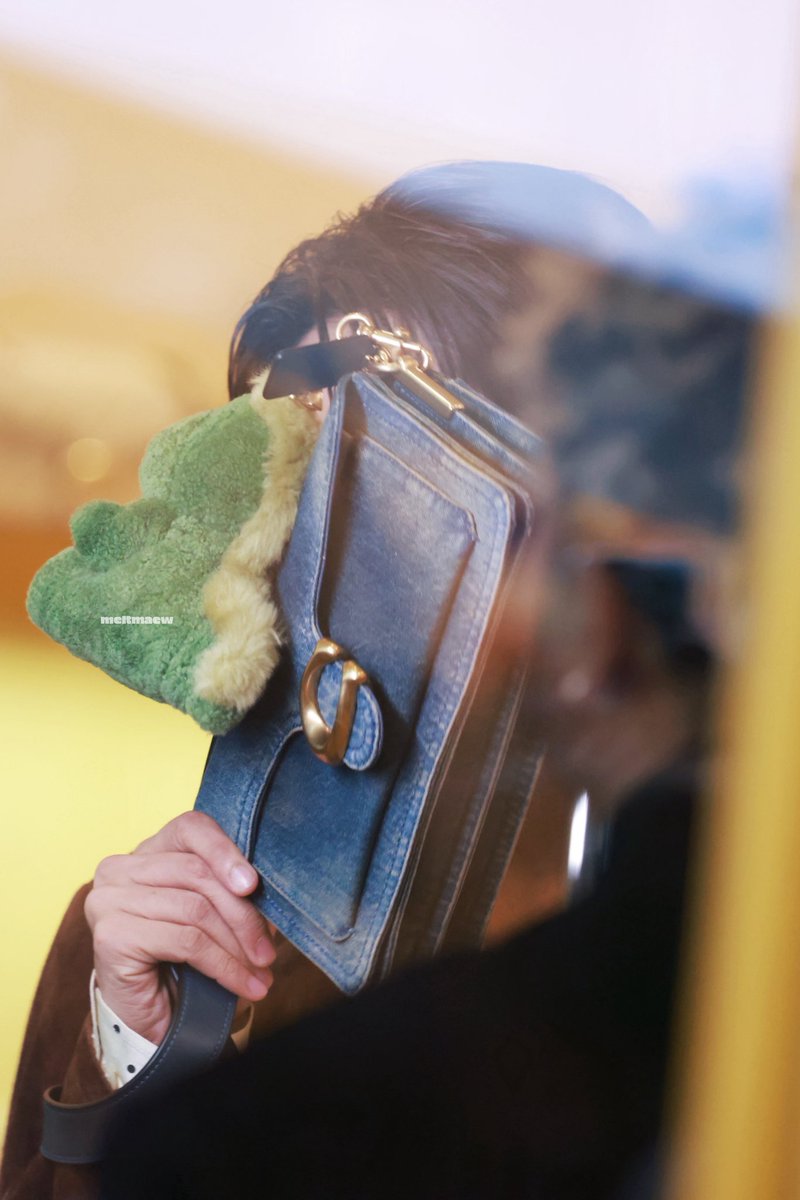 meltmaew tweet media