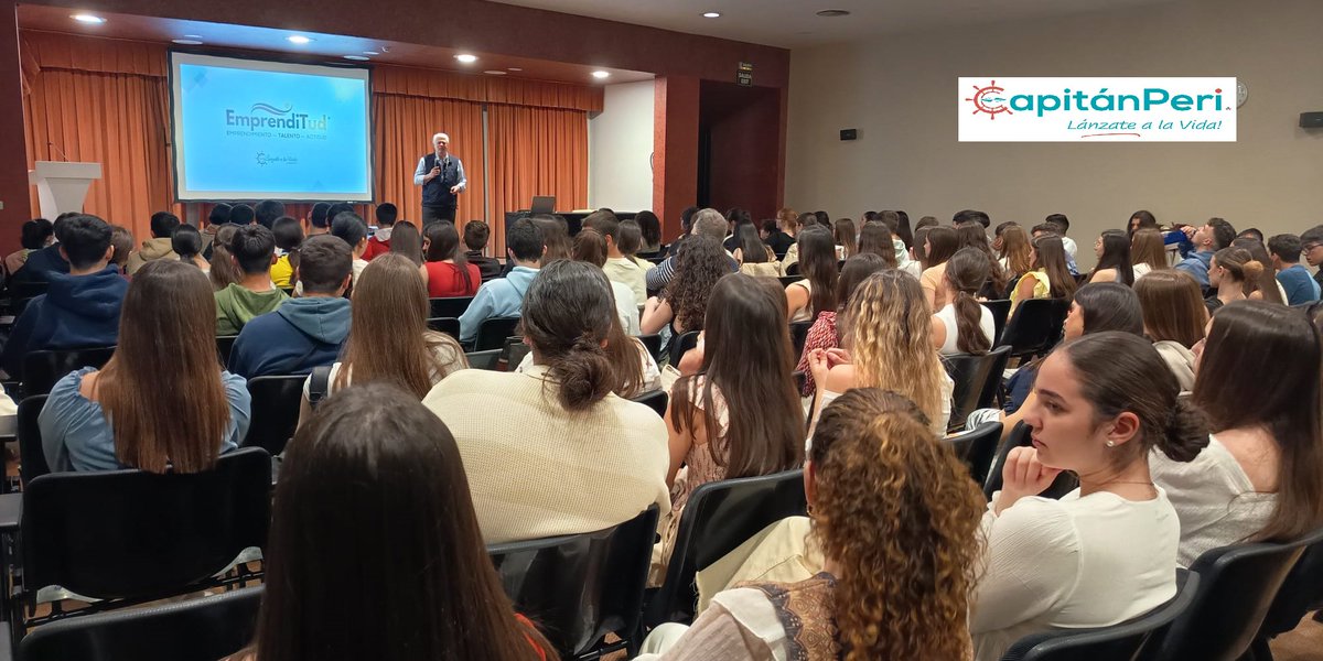 CapitánPeri "Actitud para Crecer"" tweet media