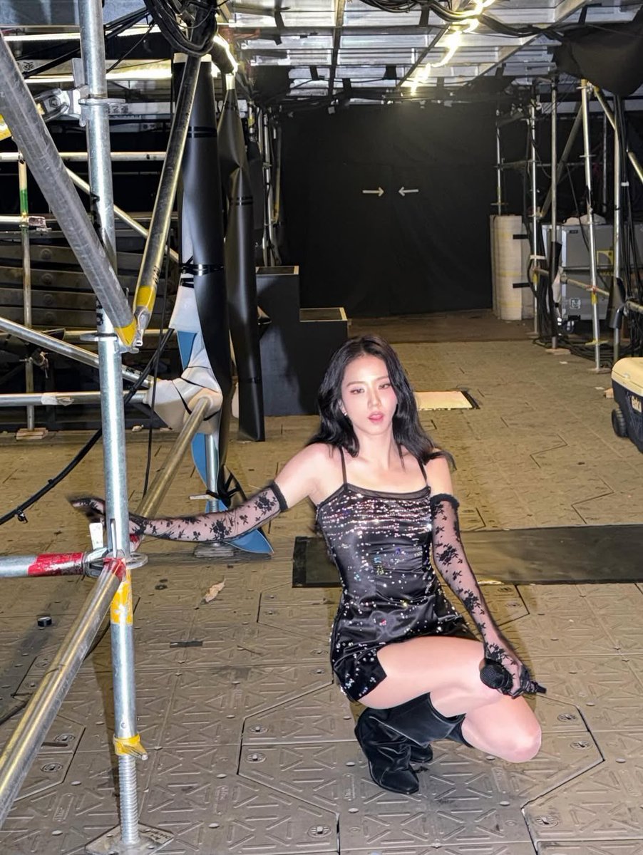 #JISOO instagram update.