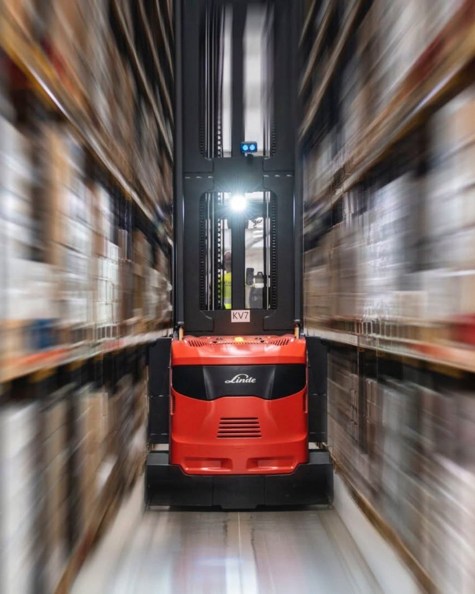 Vos Logistics tweet media