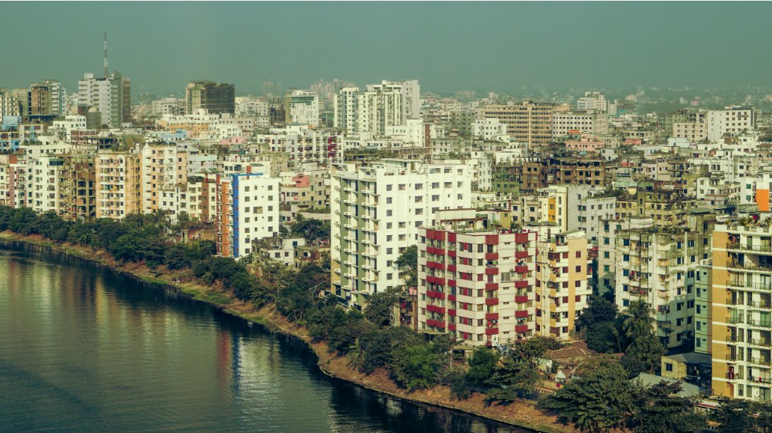 Sultana_Sam1's tweet photo. Do not look at me with suspicion. I want a developed Bangladesh. I want our youth to have jobs and our nation to have dignity. My support is exclusively for the red and green. #ProDevelopment #BangladeshZindabad https://t.co/DGt4JwMLgI