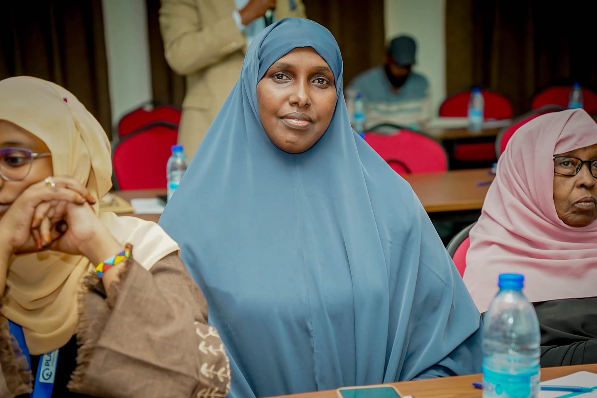 SoDMA_Somalia's tweet photo. 1/ Mr. @hisse2011, Managing Director of the National Emergency Operations Centre (NEOC), presented the humanitarian situation, highlighting the urgent drought response needed as millions face food shortages, water scarcity, and mass displacement. https://t.co/ajRyzs27Bs