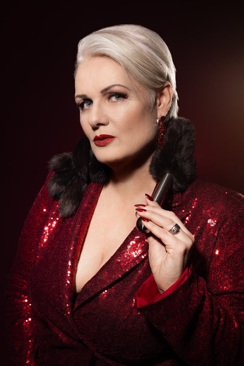 Madame Charlotte tweet media