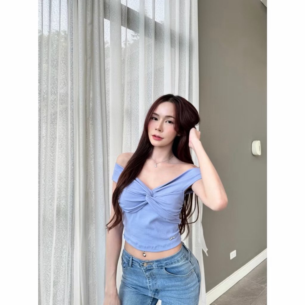 ww3rdcom's tweet image. Lama ปาดไหล่ twice top สีฟ้าคราม 

📮150 รวมส่งค่า

#ส่งต่อเสื้อผ้า #ส่งต่อเสื้อผ้ามือสอง #เสื้อผ้ามือสอง #ส่งต่อเสื้อผ้ามือ2 #vghbkk #bemingbkk #cintageshop #stylistshop #ส่งต่อcintage #โล๊ะตู้ #ส่งต่อstylist