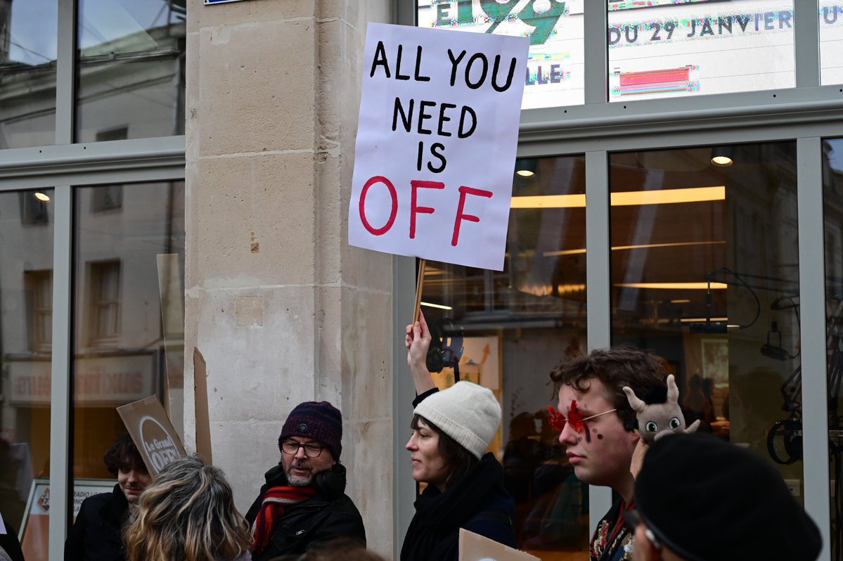 Image de Préfet de la Charente - #LeGrandOFF | C'est parti pour Le Grand Off de la bande dessinée de la Ville d'Angoulême  !

Donc, p