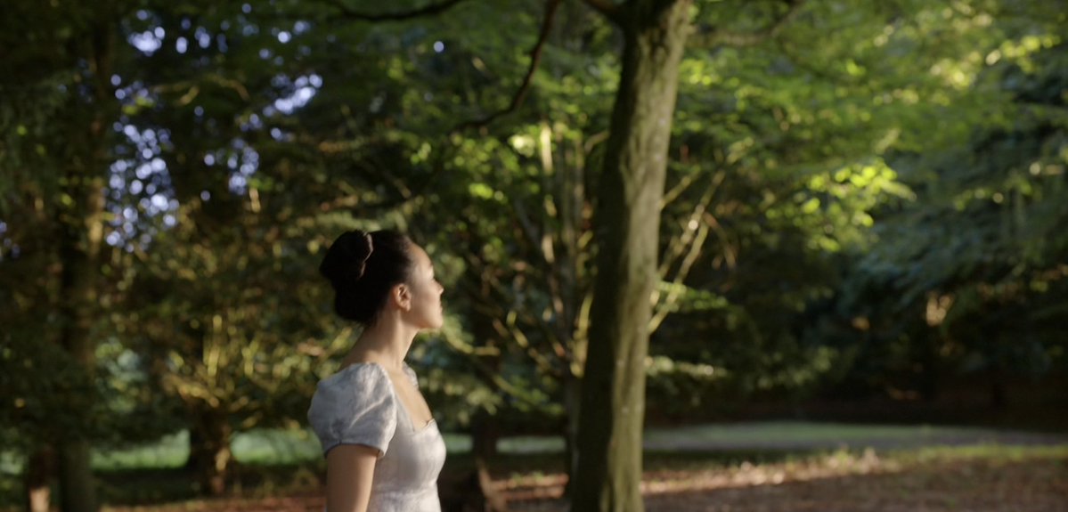 abridgertonlove's tweet image. this season is STUNNING oh my god