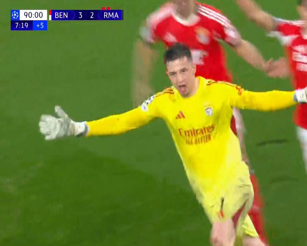 Imagine a goalkeeper sends your club to the Champions League playoffs 😭😭