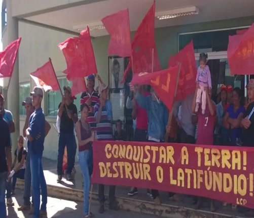 URGENTE: LA LCP CONDANNA L’ESECUZIONE CRIMINALE DEL LEADER CONTADINO ADEILDO GONÇALVES CALHEIRO

(Traduzione non ufficiale da The Red Herald)

perlademocraziapopolare.com/urgente-la-lcp…