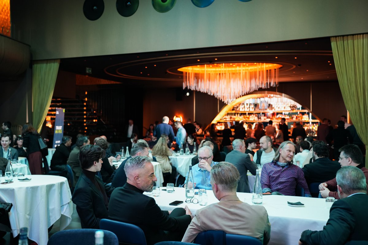 Trust Square tweet media