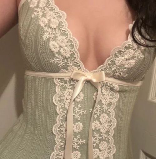 suaverotic's tweet image. 