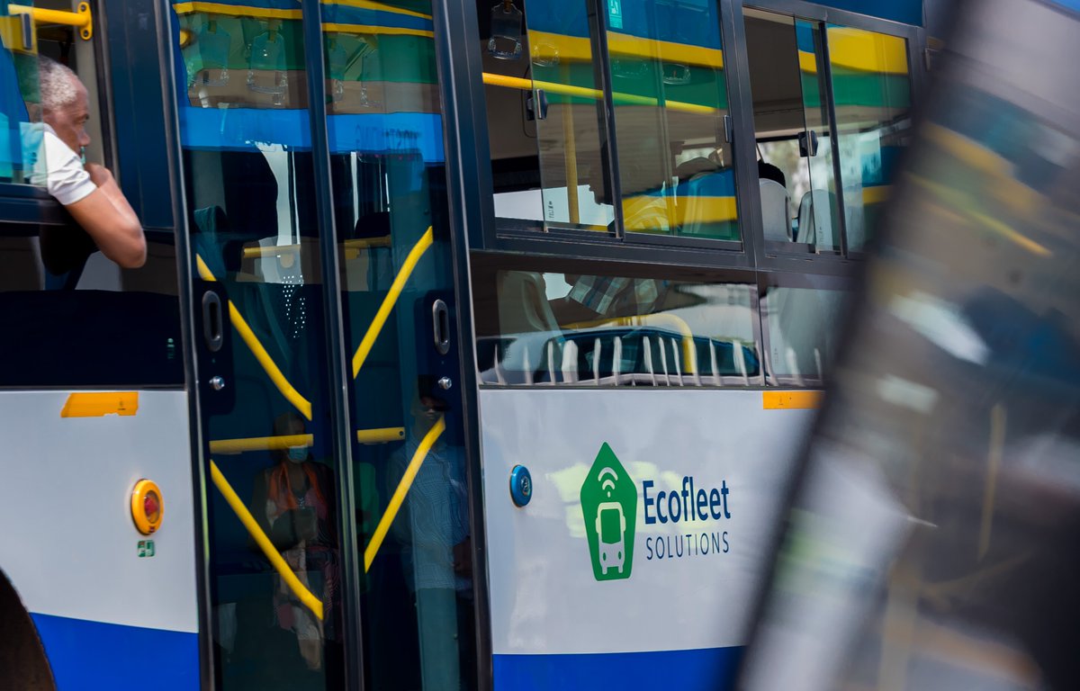 Menya imihanda ya bisi iva/igana mu cyerekezo cya NYABUGOGO 🚍

102 KABUGA-MURINDI- NYABUGOGO BUS PARK (Via SONATUBE)

118KABUGA-KIBAYA-NYABUGOGO BUS PARK (Via KACYIRU)

214NYABUGOGO-GATENGA-NYANZA

212NYABUGOGO-CADILLAC-MU MYEMBE-UNILAK-SAHARA-SAINT JOSEPH