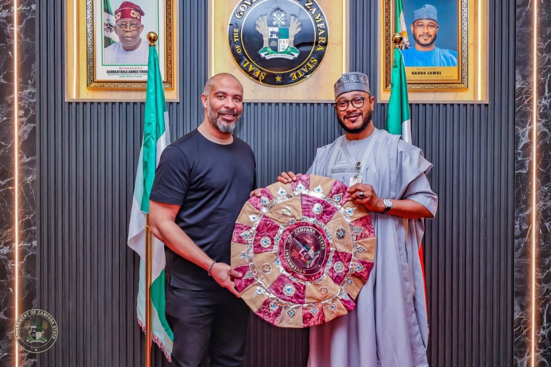 NigeriaStories's tweet image. Super eagles 🦅 coach Eric Chelle visits  Zamfara State and meets the governor 🔥