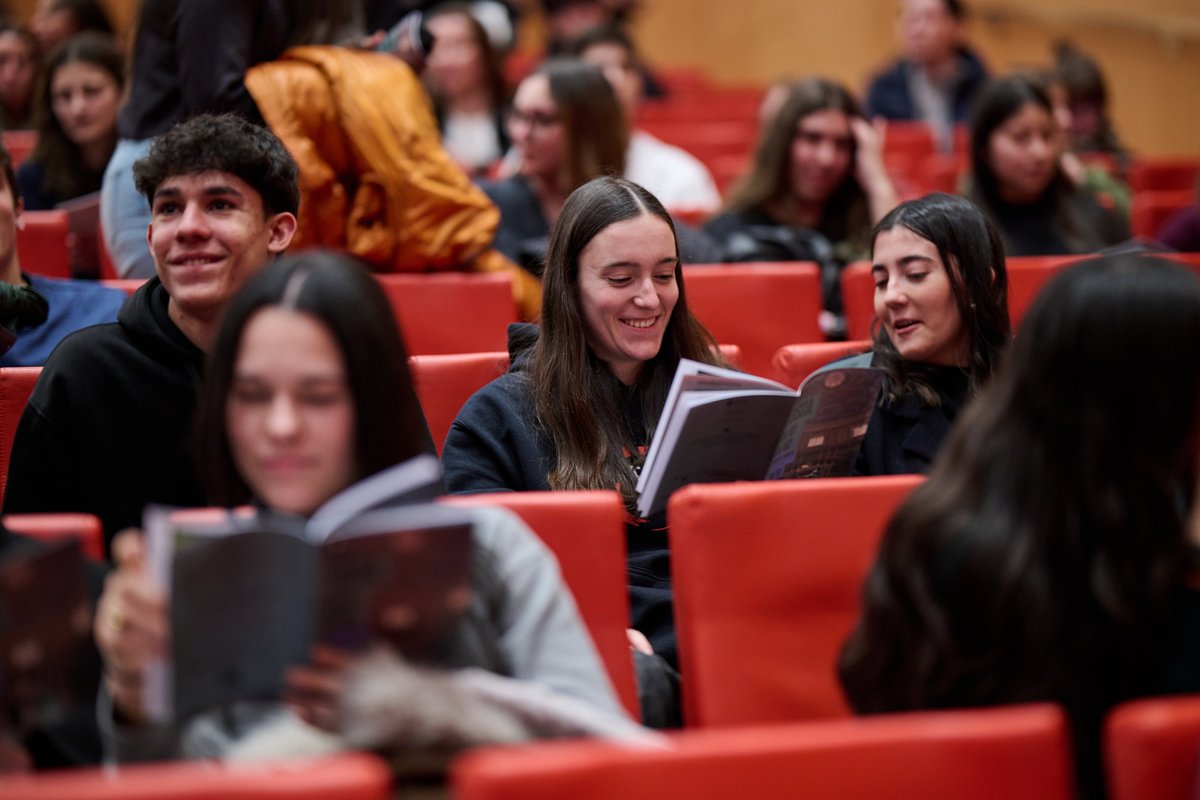 FundBaluarte's tweet image. 👏Cerca de 500 jóvenes de 16 a 30 años asistieron ayer al ensayo general de #Tosca, nuestra propuesta operística de la temporada que tendremos en una doble función:
📅 Viernes, 30 de enero · 19:30h.
📅 Domingo, 1 de febrero · 18:30h.
🎟️Últimas entradas:
entradasbaluarte.nicdo.es/selection/even…