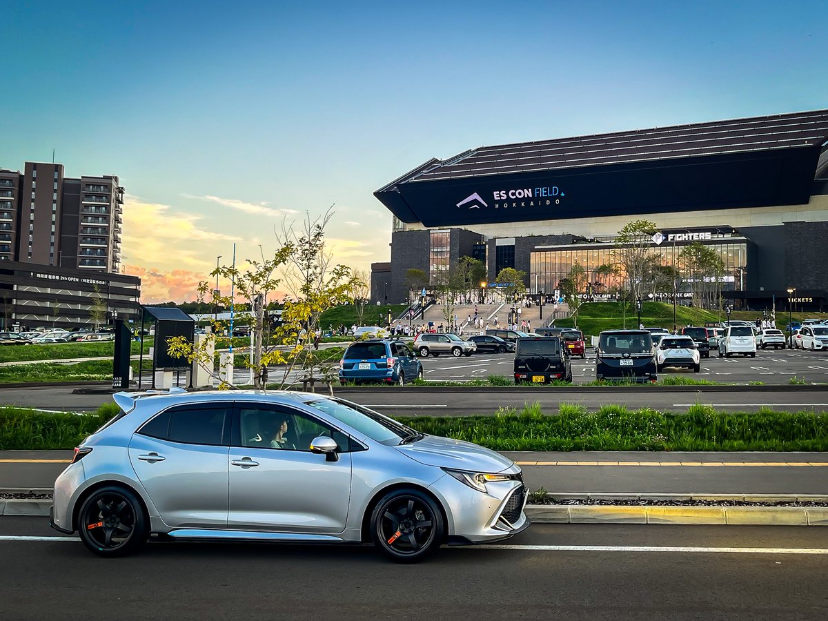 koba_corolla214's tweet photo. #TOMS365
#tomsinside
#愛車のある風景
#雨の日
#水たまり
#tomsracing
#トムス
#TOYOTA
#トヨタ
#カローラスポーツ
#カローラ
#カロスポ
#corollasport
#corolla https://t.co/YPSASFyWdC