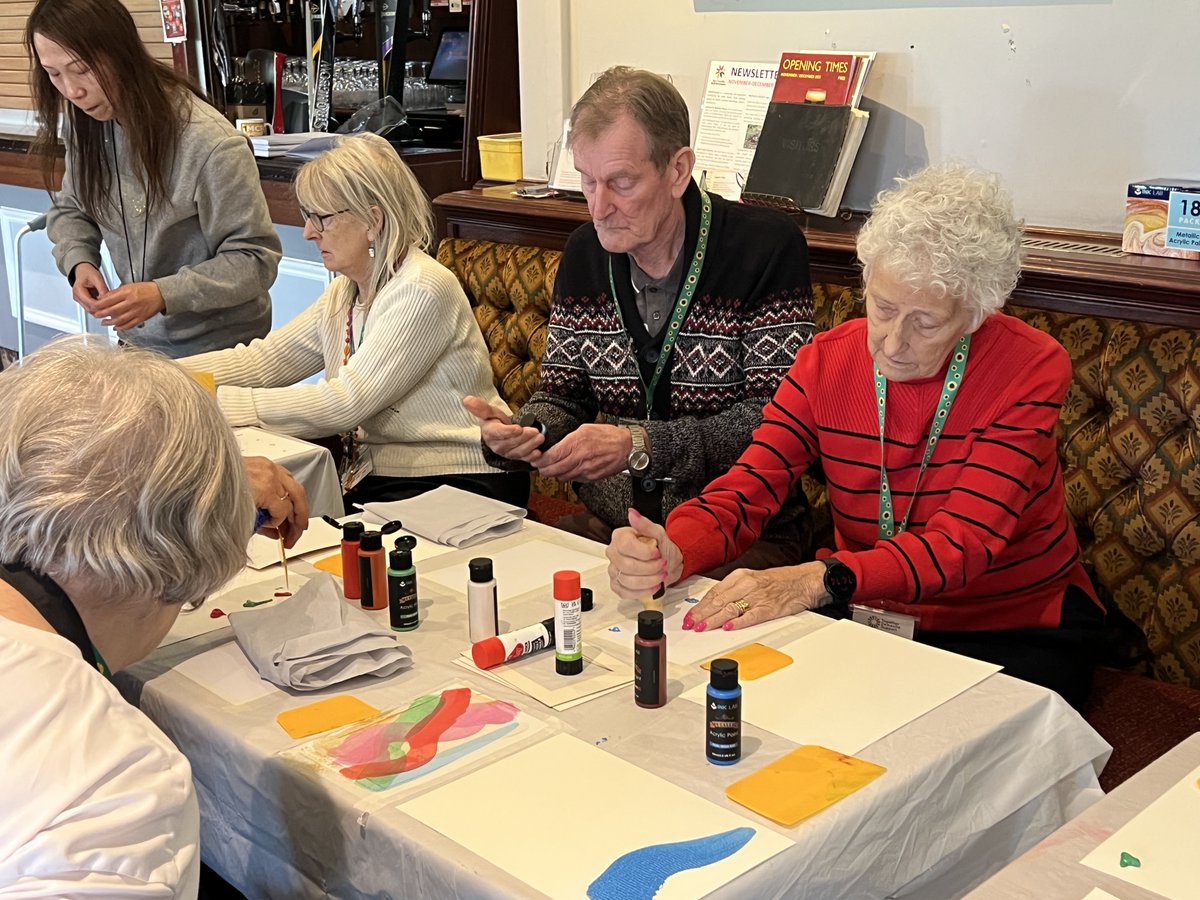 createcharity's tweet photo. Last month, older adults took part in our art:links project in Manchester, exploring visual art and creating festive decorations together. 🌟

Funded by The Headley Trust. 🌎

#CreateCharity #artlinks #OlderAdults #ArtsForWellbeing #CreativeConnection #CommunityArts https://t.co/rtBvQQhogr