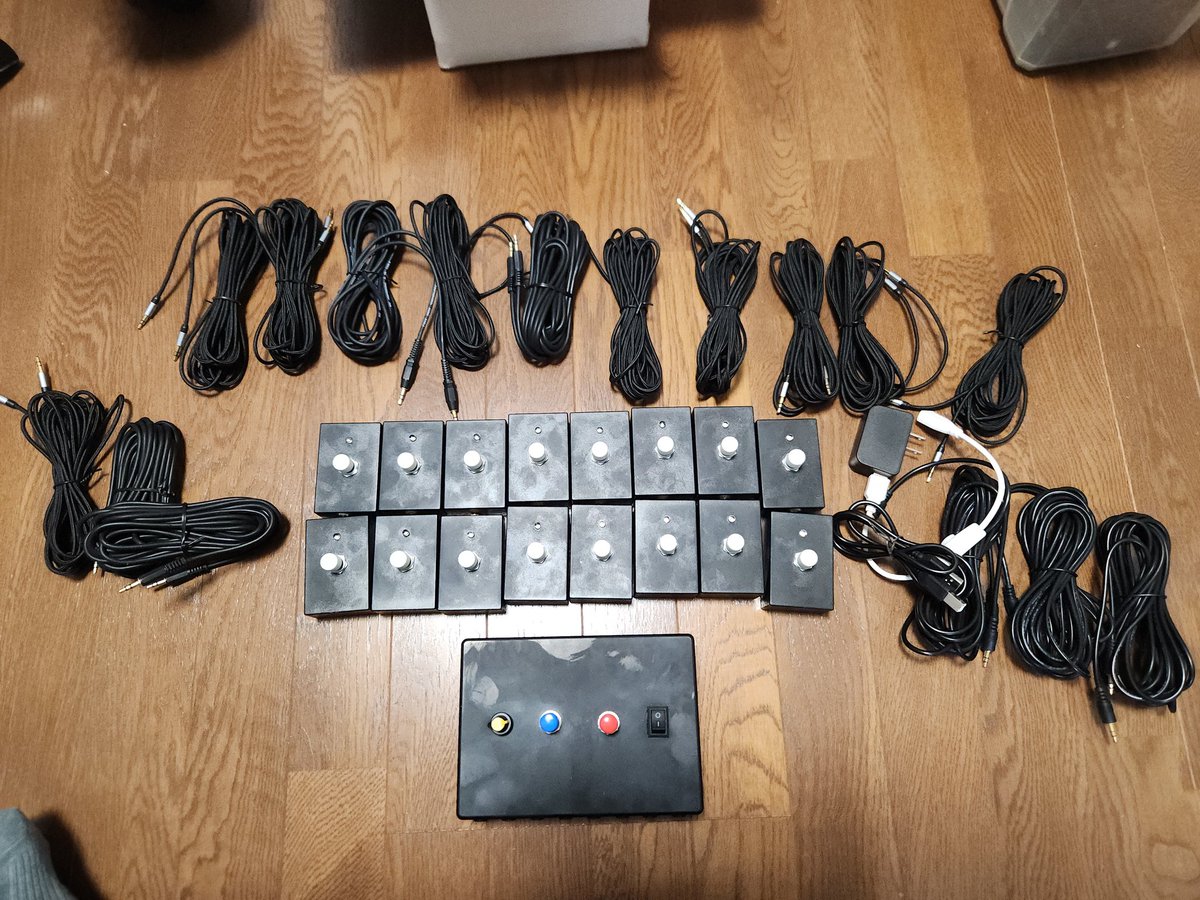 R³(R-Cube)早押し機 早押しボタン研究所 ピンポンブー YquiQox用 ちょ