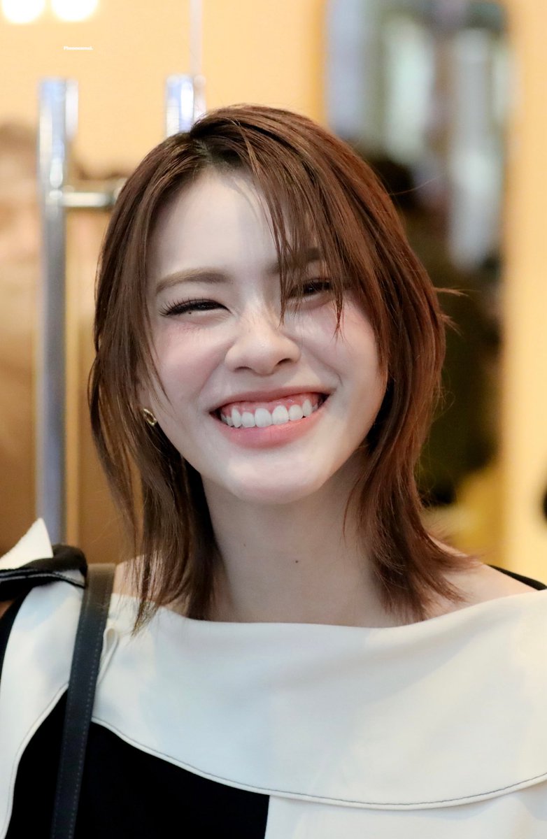 PHENOMENAL504's tweet image. แอร๊ยยย นั่ลลั้กมากกกกก 🫠😁

EMI WITH COACH
#CoachNYxEmi