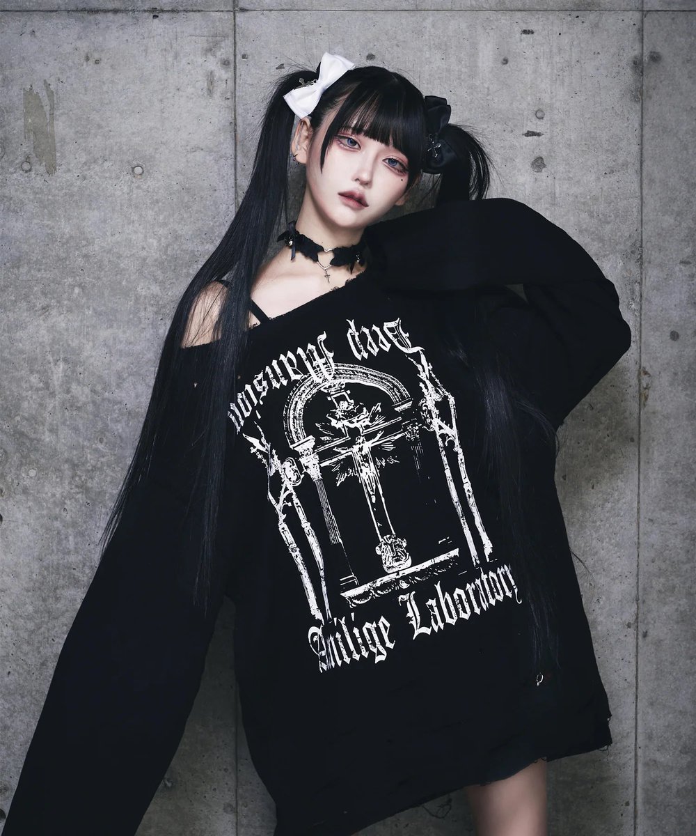 春まで使えるこのロンTめちゃ可愛くない？

a-am-studio.jp/products/82417…