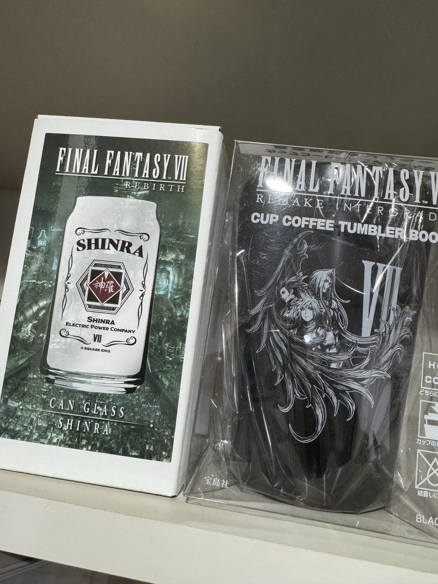 コレクション用のコップが１つ増えた🫶 ツムツムにクラウドくるから、今からコイン稼ぎしないと😇 #ファイナルファンタジー7 #ファミリーマート