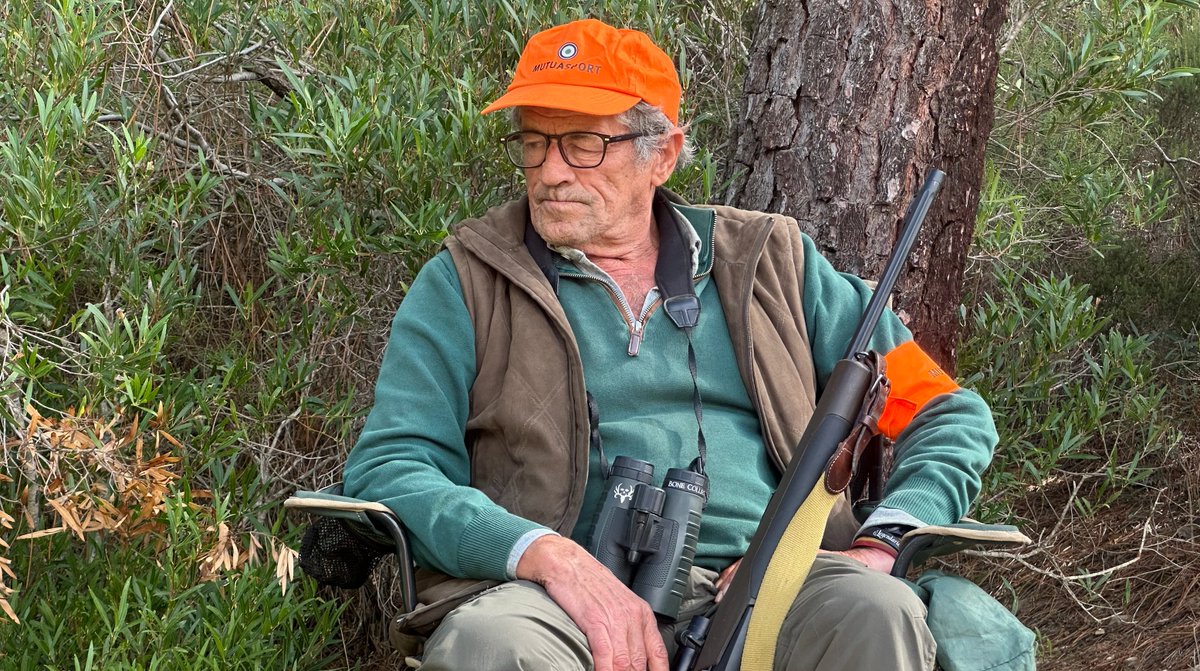 🔙𝗥𝗲𝗰𝗼𝗿𝗱𝗮𝗻𝗱𝗼 𝗯𝘂𝗲𝗻𝗼𝘀 𝗺𝗼𝗺𝗲𝗻𝘁𝗼𝘀 𝗱𝗲 𝗹𝗮 𝘁𝗲𝗺𝗽𝗼𝗿𝗮𝗱𝗮 𝗷𝘂𝗻𝘁𝗼 𝗮 𝗻𝘂𝗲𝘀𝘁𝗿𝗼 𝗮𝗺𝗶𝗴𝗼 <a href="/pacoleonCZ/">Paco León</a> 
El pasado 25-OCT,la Puebla de DonRodrigo acogió una montería social. Una jornada marcada por la tradición montera entre los cazadores federados.